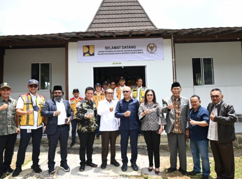 Komisi V Pantau Preservasi Jalan Soreang, Rancabali, dan Cidaun di Jabar