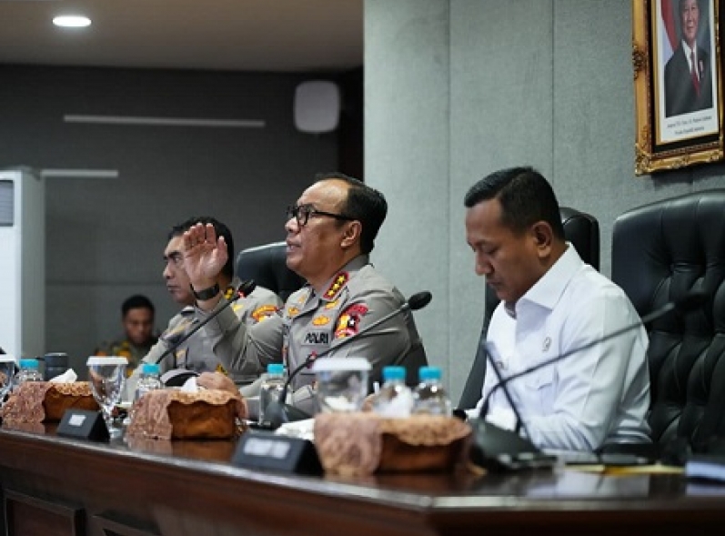 Wakapolri dan Wamen Kehutanan Konsolidasikan Langkah Nasional Hadapi El Nino dan Karhutla