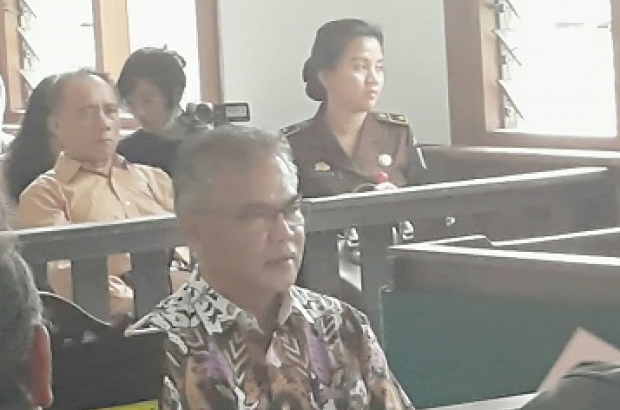 Terdakwa Asep Hilman sebut Wahyudin Zarkasyi, yang melaksanakan dan mencairkan proyek buku aksara sunda