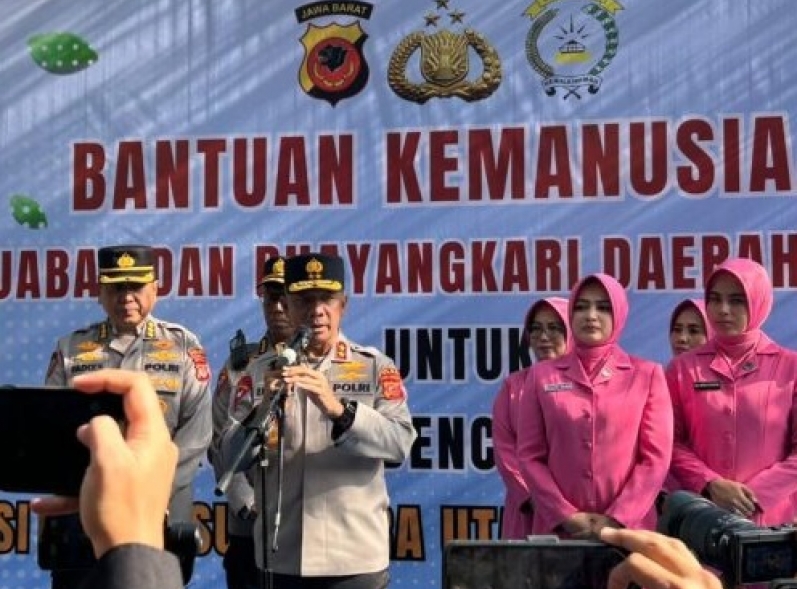 Kapolda Jabar Perintahkan Jajaran Percepat Bantuan untuk Korban Bencana Sumatera