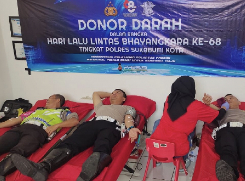 Puluhan Personel Sat Lantas Polres Sukabumi Donorkan Darah