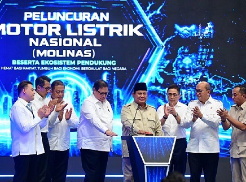 Presiden Prabowo Luncurkan Motor Listrik Nasional di Cikarang Bekasi