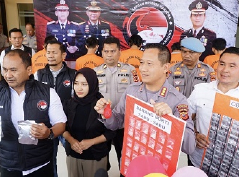Sat Narkoba Polresta Bandung Bekuk Lima Pelaku Kasus Narkotika Dengan Modus Jual Balon