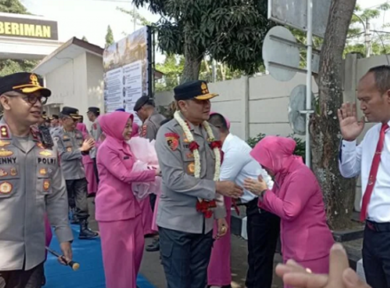 Kapolda Jabar Kunker ke Polres Sukabumi, Instruksikan Pelayanan Berbasis Solusi Nyata